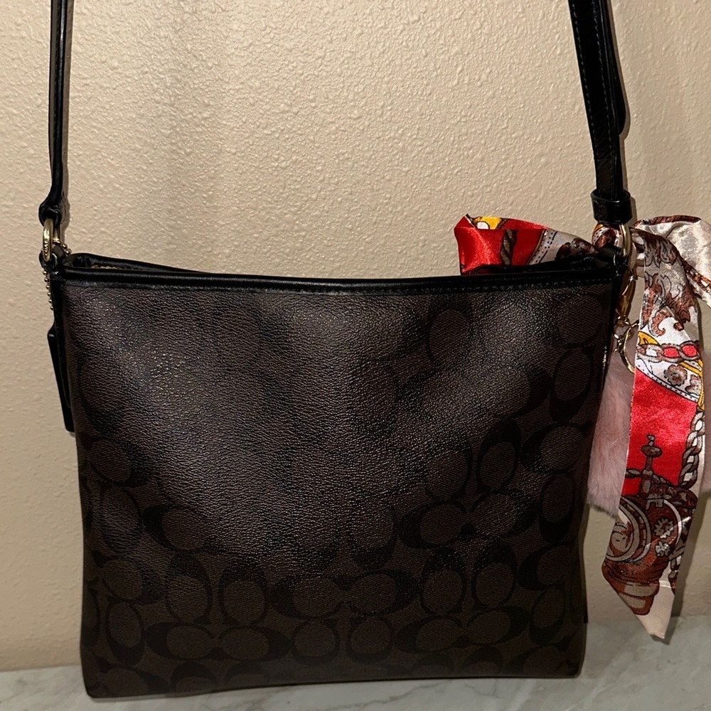 Coach Dark Brown/black Crossbody Bag with Gold Accents. - Picture 11 of 11